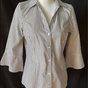 Jones New York Signature button up blouse.      3/4 length bell sleeves